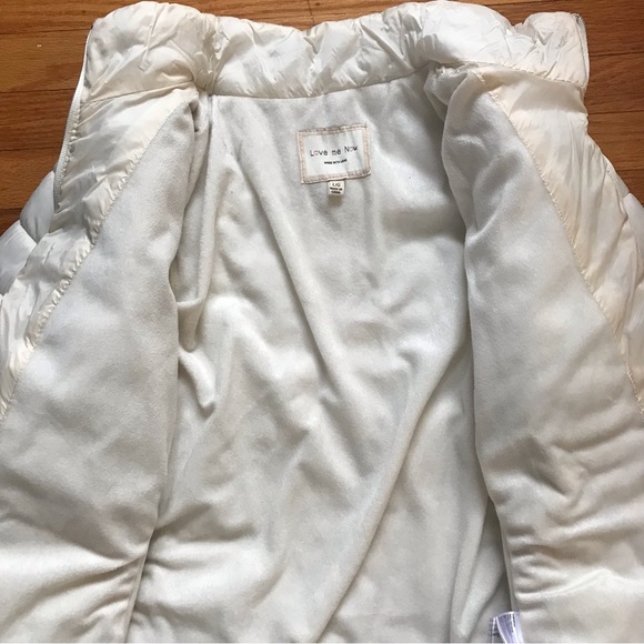 Off-White Puffer Jacket - Picture 4 of 6